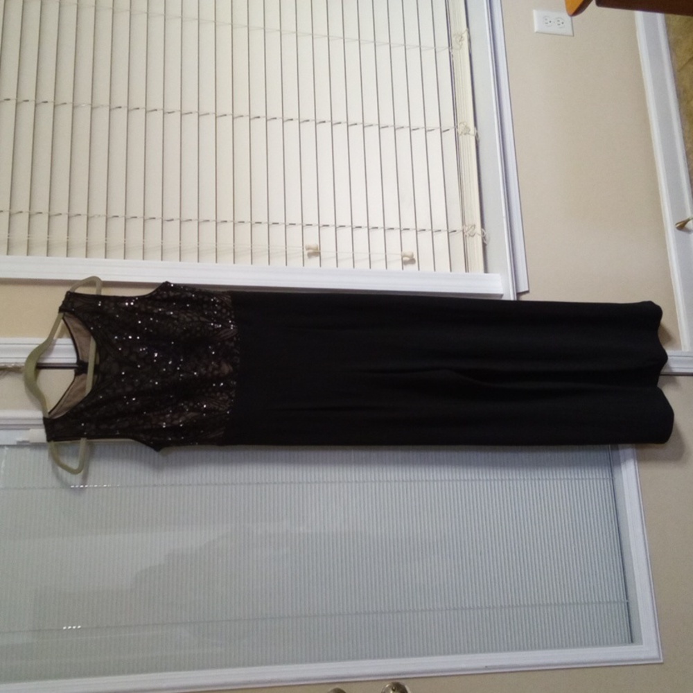 R&M Richards Jumpsuit Black Sequin Top Wide Leg Sleeveless Women’s Size 14